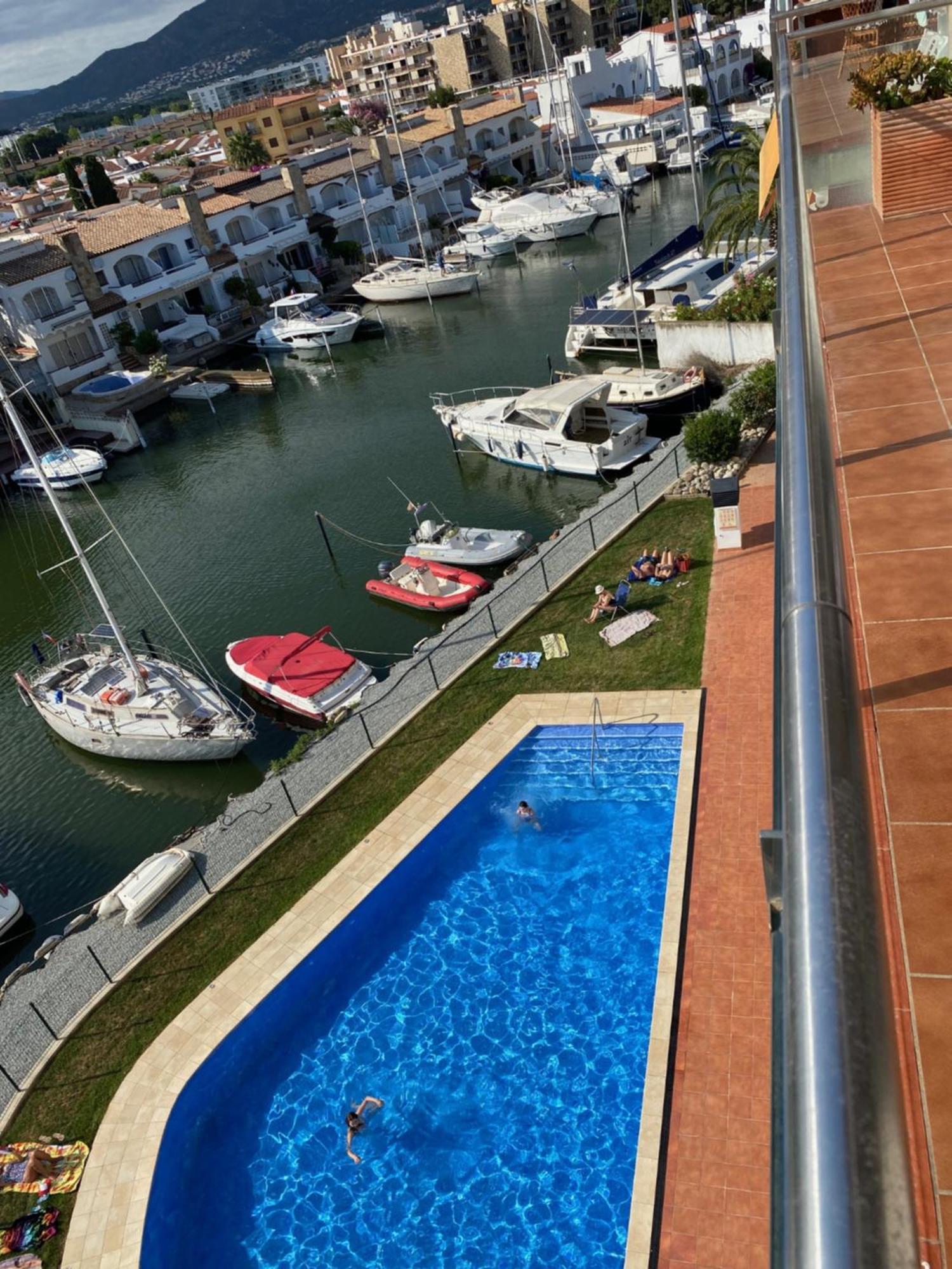 Vue Panoramique Sur La Mediterrannee, Appartement Sur Canal & Proche Plage 罗萨斯 外观 照片